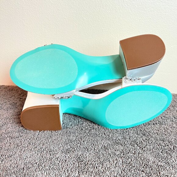 Betsey Johnson Womens Size 7 Ivory White Satin Jewel Dress Sandals Heels Shoes - Picture 9 of 13